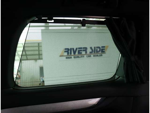 トヨタ ヴェルファイア　ハイブリッド ハイブリッド ２．５ エグゼクティブ ラウンジ Ｚ Ｅ－ＦＯＵＲ ４ＷＤ R1年 (関東) 99