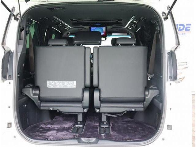 トヨタ ヴェルファイア　ハイブリッド ハイブリッド ２．５ エグゼクティブ ラウンジ Ｚ Ｅ－ＦＯＵＲ ４ＷＤ R1年 (関東) 99