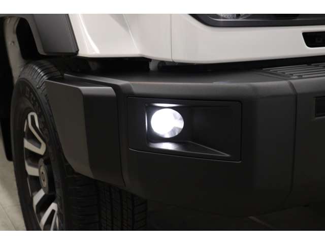 トヨタ ランドクルーザー７０ ２．８ ＡＸ ディーゼルターボ ４ＷＤ R6年 (東海) 99