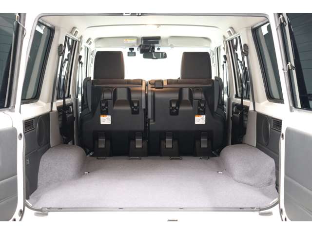 トヨタ ランドクルーザー７０ ２．８ ＡＸ ディーゼルターボ ４ＷＤ R6年 (東海) 99