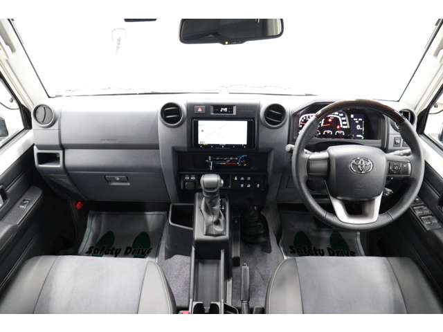 トヨタ ランドクルーザー７０ ２．８ ＡＸ ディーゼルターボ ４ＷＤ R6年 (東海) 99