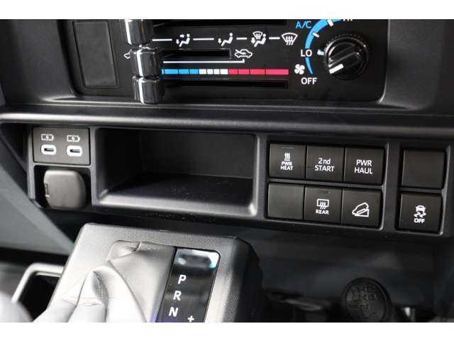 トヨタ ランドクルーザー７０ ２．８ ＡＸ ディーゼルターボ ４ＷＤ R6年 (東海) 99