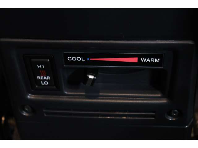 トヨタ ランドクルーザー７０ ２．８ ＡＸ ディーゼルターボ ４ＷＤ R6年 (東海) 99