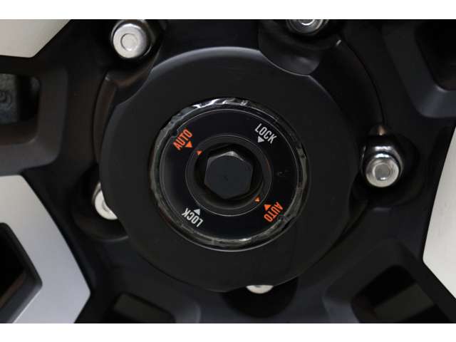 トヨタ ランドクルーザー７０ ２．８ ＡＸ ディーゼルターボ ４ＷＤ R6年 (東海) 99