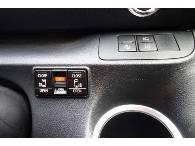 トヨタ シエンタ １．５ Ｇ ４ＷＤ H27年 () 99