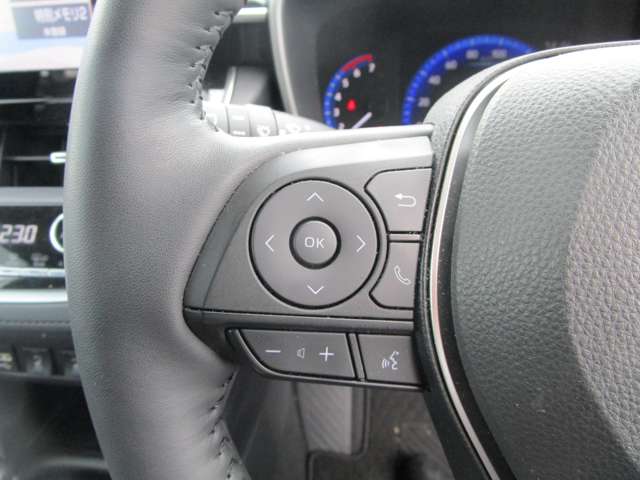 トヨタ カローラクロス　ハイブリッド １．８ ハイブリッド Ｚ Ｅ－ＦＯＵＲ ４ＷＤ R4年 (中国) 99