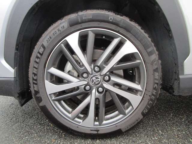 トヨタ カローラクロス　ハイブリッド １．８ ハイブリッド Ｚ Ｅ－ＦＯＵＲ ４ＷＤ R4年 (中国) 99