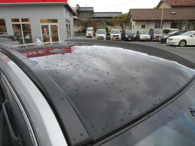 トヨタ カローラクロス　ハイブリッド １．８ ハイブリッド Ｚ Ｅ－ＦＯＵＲ ４ＷＤ R4年 (中国) 99