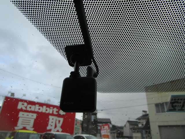 トヨタ カローラクロス　ハイブリッド １．８ ハイブリッド Ｚ Ｅ－ＦＯＵＲ ４ＷＤ R4年 (中国) 99