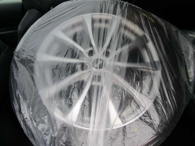 トヨタ カローラクロス　ハイブリッド １．８ ハイブリッド Ｚ Ｅ－ＦＯＵＲ ４ＷＤ R4年 (中国) 99