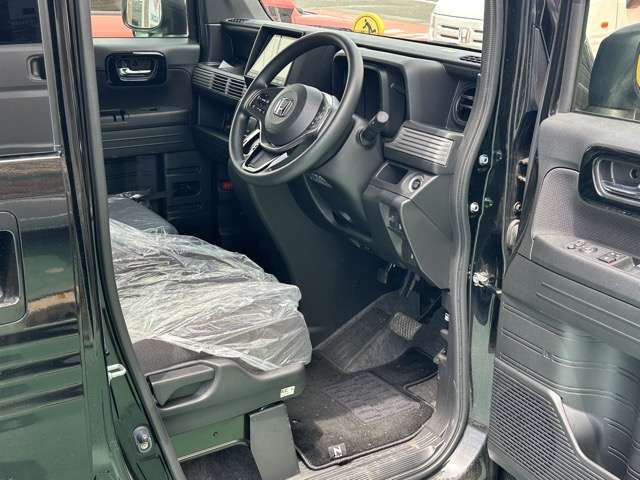 ホンダ Ｎ−ＶＡＮ ６６０ ＋スタイル ファン ４ＷＤ R5年 (東海) 99