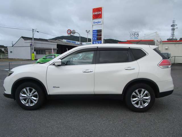 日産 エクストレイル　ハイブリッド ２．０ ２０Ｘ ハイブリッド エマージェンシーブレーキパッケージ H29年 (中国) 99