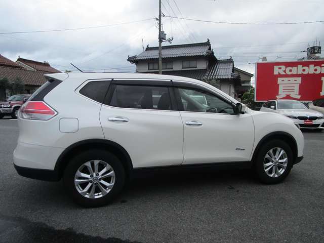 日産 エクストレイル　ハイブリッド ２．０ ２０Ｘ ハイブリッド エマージェンシーブレーキパッケージ H29年 (中国) 99