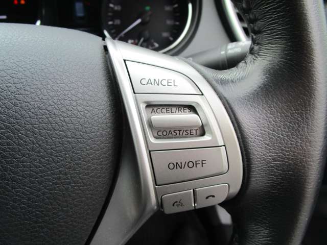 日産 エクストレイル　ハイブリッド ２．０ ２０Ｘ ハイブリッド エマージェンシーブレーキパッケージ H29年 (中国) 99