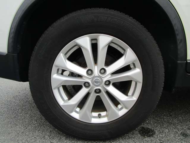 日産 エクストレイル　ハイブリッド ２．０ ２０Ｘ ハイブリッド エマージェンシーブレーキパッケージ H29年 (中国) 99