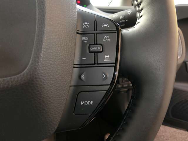 トヨタ プリウス ２．０ Ｚ R5年 (中国) 99