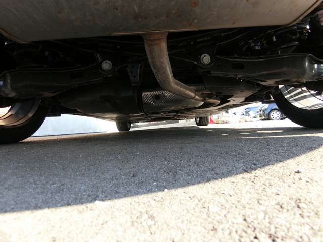 トヨタ プリウス ２．０ Ｚ R5年 (中国) 99