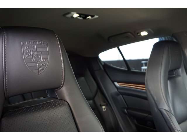 ポルシェ パナメーラ ４ ＰＤＫ ４ＷＤ H27年 (北海道) 99