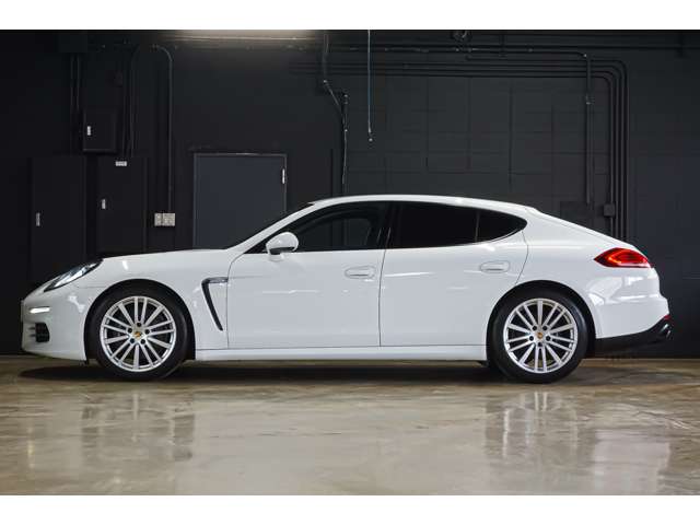 ポルシェ パナメーラ ４ ＰＤＫ ４ＷＤ H27年 (北海道) 99