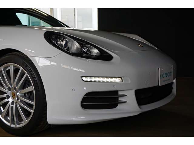 ポルシェ パナメーラ ４ ＰＤＫ ４ＷＤ H27年 (北海道) 99