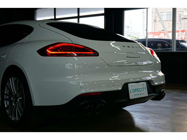 ポルシェ パナメーラ ４ ＰＤＫ ４ＷＤ H27年 (北海道) 99