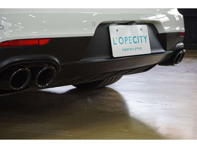 ポルシェ パナメーラ ４ ＰＤＫ ４ＷＤ H27年 (北海道) 99