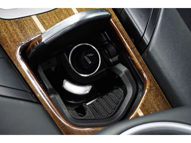 ポルシェ パナメーラ ４ ＰＤＫ ４ＷＤ H27年 (北海道) 99