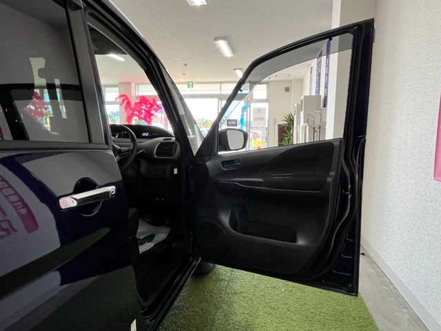 日産 セレナ ２．０ Ｘ H29年 (北海道) 99