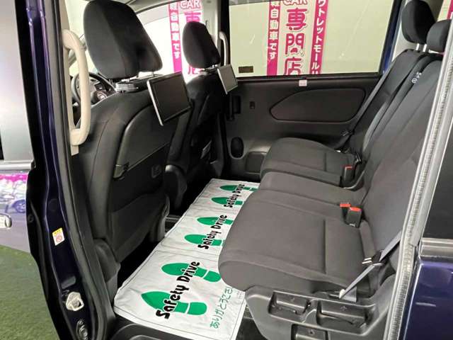 日産 セレナ ２．０ Ｘ H29年 (北海道) 99