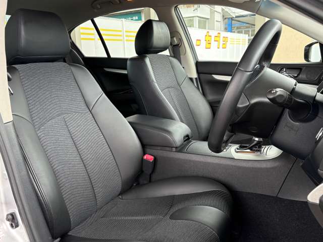 日産 スカイライン ２．５ ２５０ＧＴ ＦＯＵＲ ４ＷＤ H21年 (東北) 99