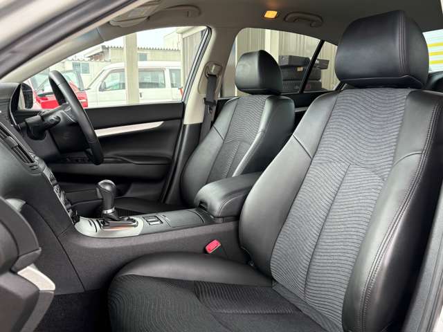 日産 スカイライン ２．５ ２５０ＧＴ ＦＯＵＲ ４ＷＤ H21年 (東北) 99