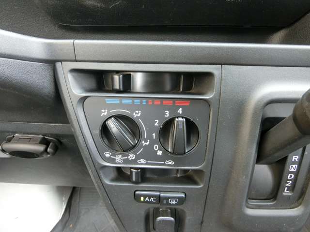 ダイハツ ハイゼットカーゴ ６６０ スペシャル ＳＡＩＩＩ ハイルーフ R1年 (中国) 99