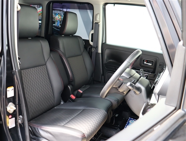 スズキ スペーシア ６６０ カスタム ハイブリッド ＸＳターボ R1年 () 99