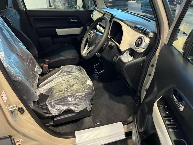 スズキ クロスビー １．０ ハイブリッド ＭＺ ４ＷＤ R6年 (北海道) 99