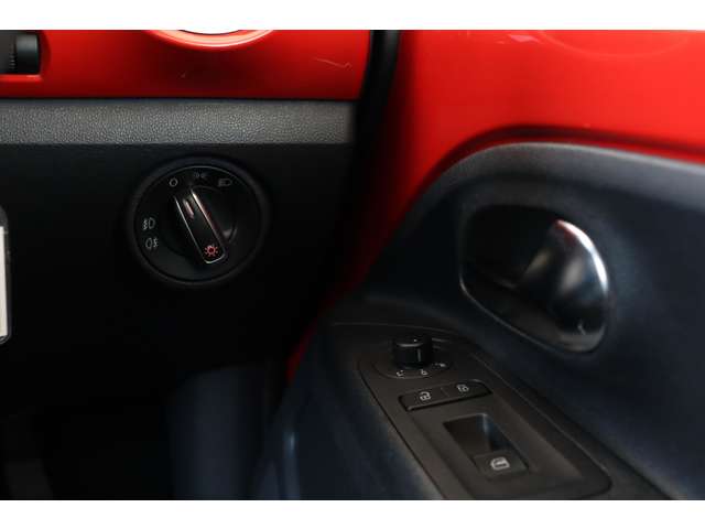 フォルクスワーゲン ＵＰ！ ＯＲＡＮＧＥ ＵＰ！ H26年 (近畿) 99