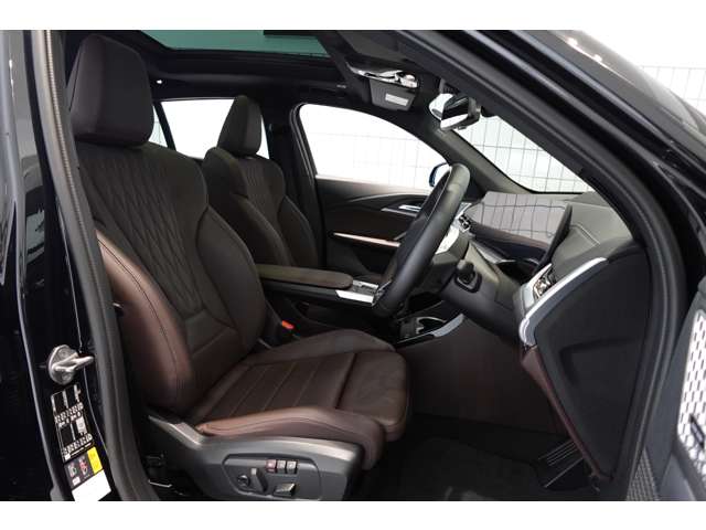 ＢＭＷ ｉＸ２ Ｘドライブ３０ Ｍスポーツ ４ＷＤ R6年 (近畿) 99