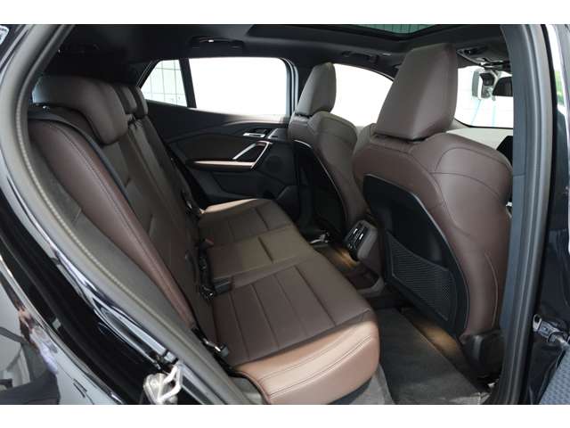 ＢＭＷ ｉＸ２ Ｘドライブ３０ Ｍスポーツ ４ＷＤ R6年 (近畿) 99