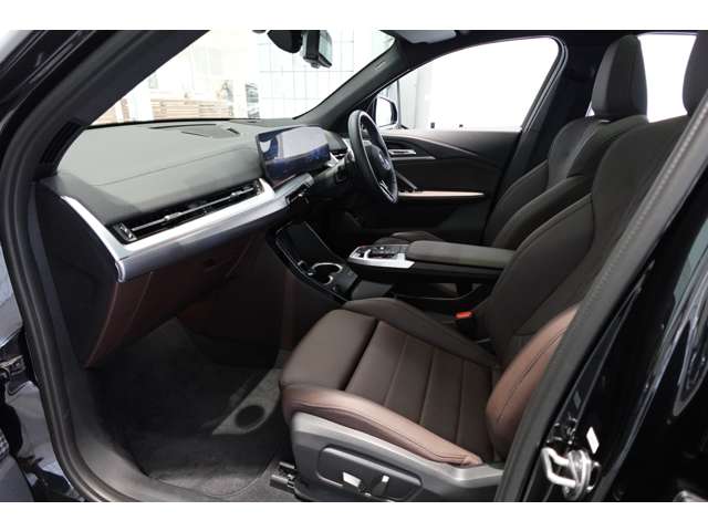 ＢＭＷ ｉＸ２ Ｘドライブ３０ Ｍスポーツ ４ＷＤ R6年 (近畿) 99