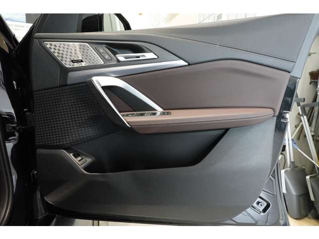 ＢＭＷ ｉＸ２ Ｘドライブ３０ Ｍスポーツ ４ＷＤ R6年 (近畿) 99