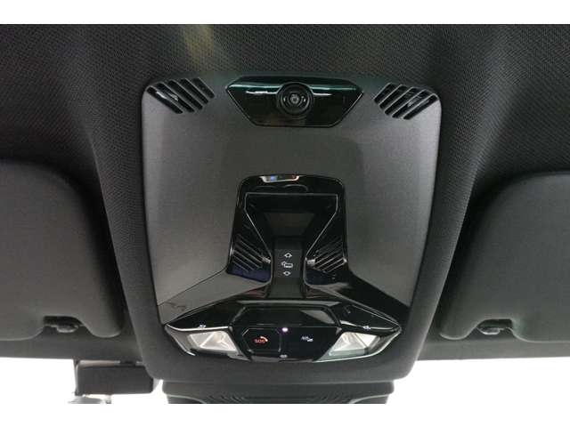 ＢＭＷ ｉＸ２ Ｘドライブ３０ Ｍスポーツ ４ＷＤ R6年 (近畿) 99