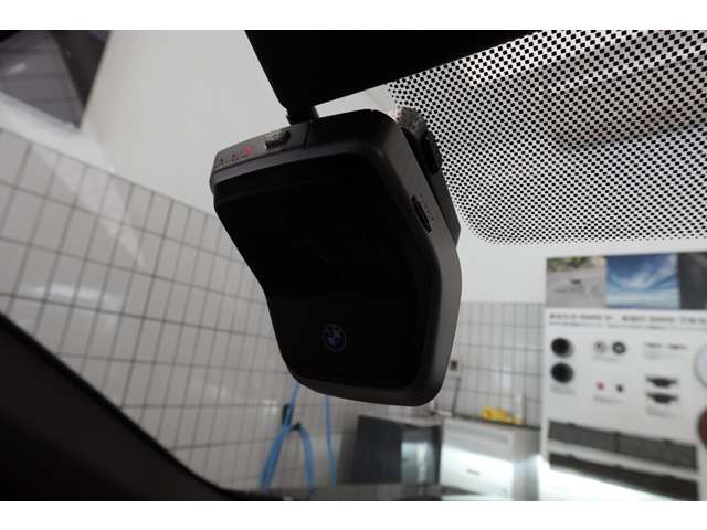 ＢＭＷ ｉＸ２ Ｘドライブ３０ Ｍスポーツ ４ＷＤ R6年 (近畿) 99