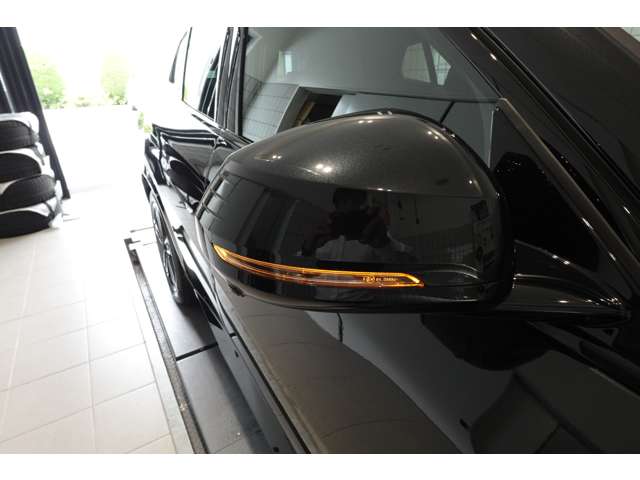 ＢＭＷ ｉＸ２ Ｘドライブ３０ Ｍスポーツ ４ＷＤ R6年 (近畿) 99