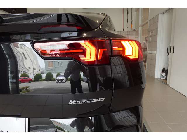 ＢＭＷ ｉＸ２ Ｘドライブ３０ Ｍスポーツ ４ＷＤ R6年 (近畿) 99