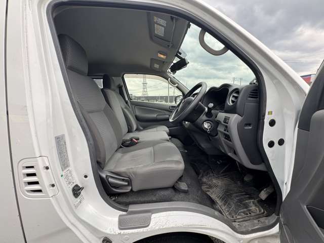 日産 ＮＶ３５０キャラバン ２．５ ＤＸ ロングボディ ディーゼルターボ ４ＷＤ R2年 (東北) 99
