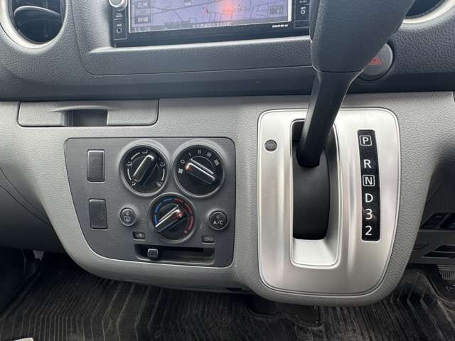 日産 ＮＶ３５０キャラバン ２．５ ＤＸ ロングボディ ディーゼルターボ ４ＷＤ R2年 (東北) 99