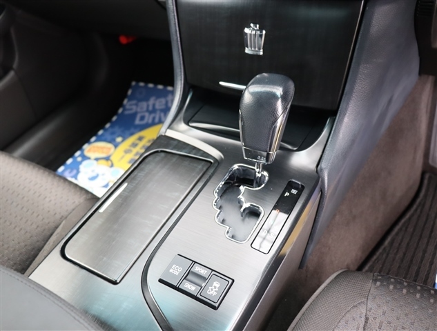 トヨタ クラウンアスリート ２．５ ナビパッケージ H21年 (関東) 99