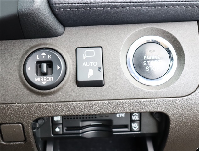 トヨタ クラウンアスリート ２．５ ナビパッケージ H21年 (関東) 99