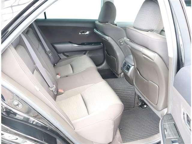 トヨタ クラウンアスリート ２．５ ナビパッケージ H21年 (関東) 99