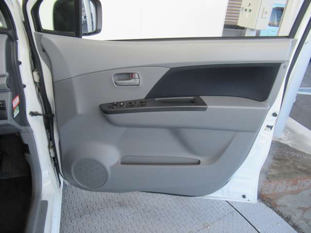 スズキ ワゴンＲ ６６０ ＦＸ リミテッド H24年 (東北) 99