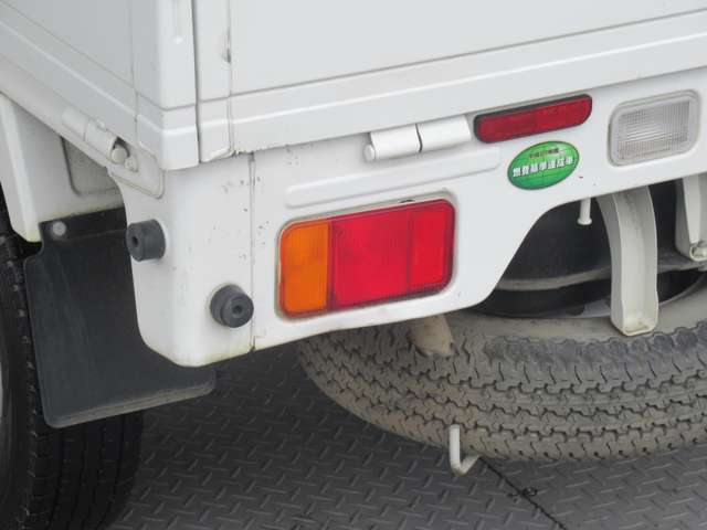 スズキ キャリイトラック ６６０ ＫＣエアコン・パワステ ３方開 オートギヤシフト車 ４ＷＤ H27年 (東北) 99